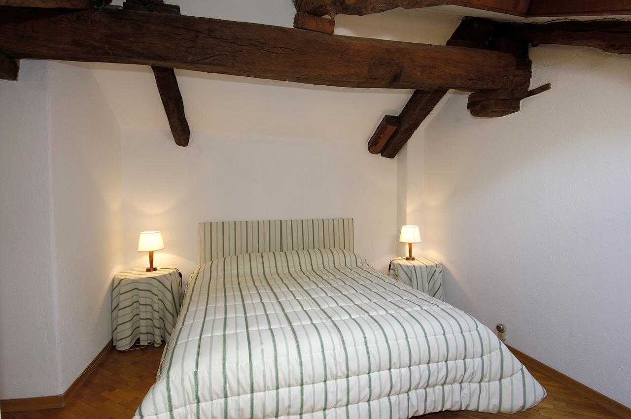 Agriturismo Il Torrione Pinerolo Luaran gambar